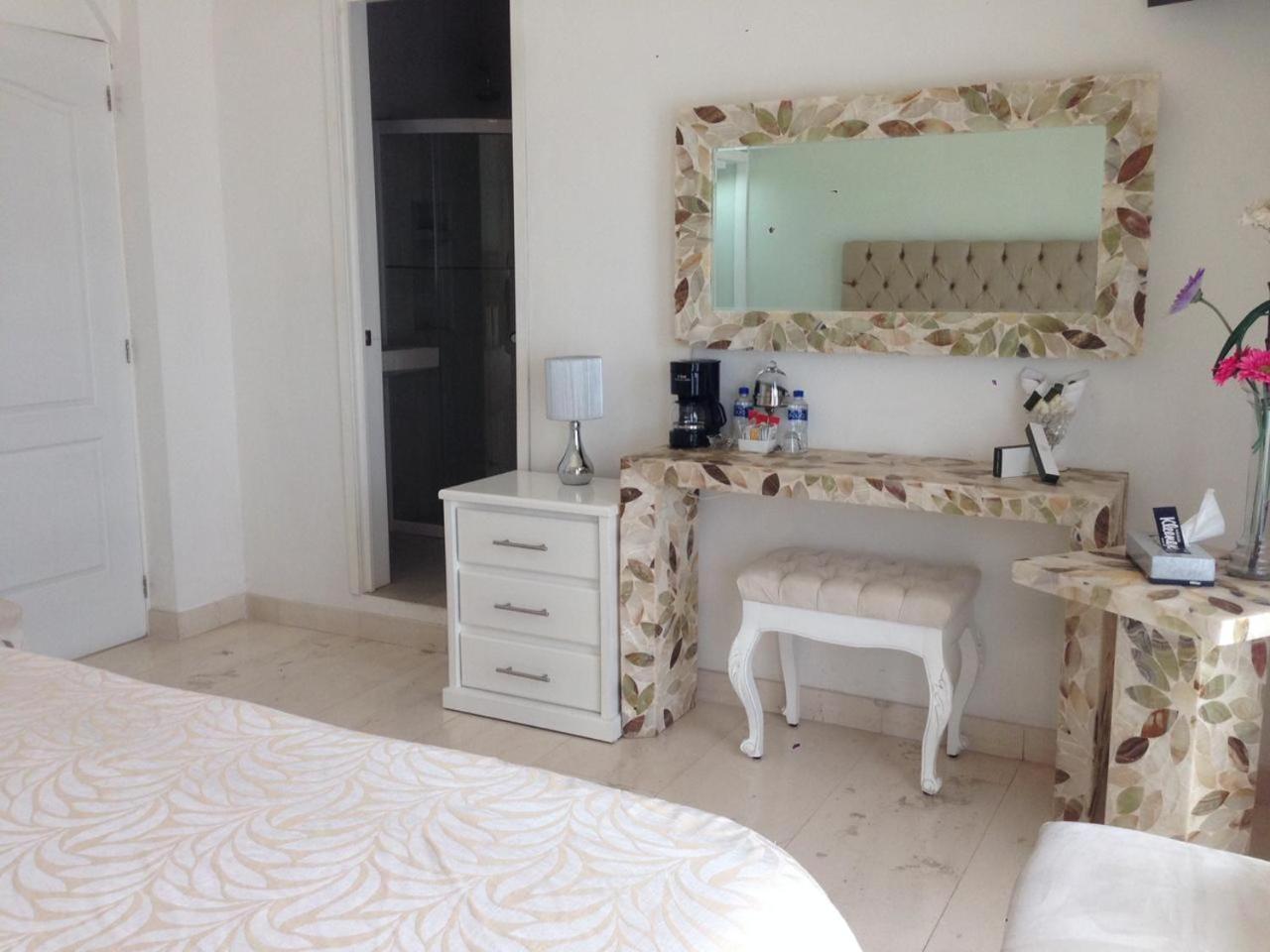 Hotel Cocoyotla โชลูลา ภายนอก รูปภาพ